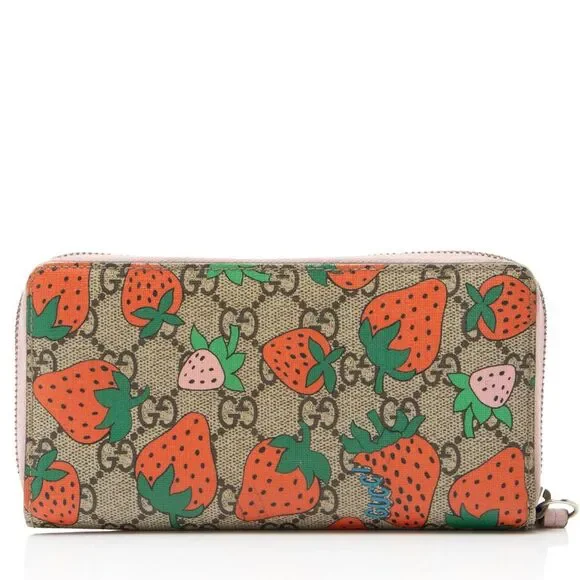 Gucci GG Supreme Strawberry Zip Around Wallet - Picture 3 of 10